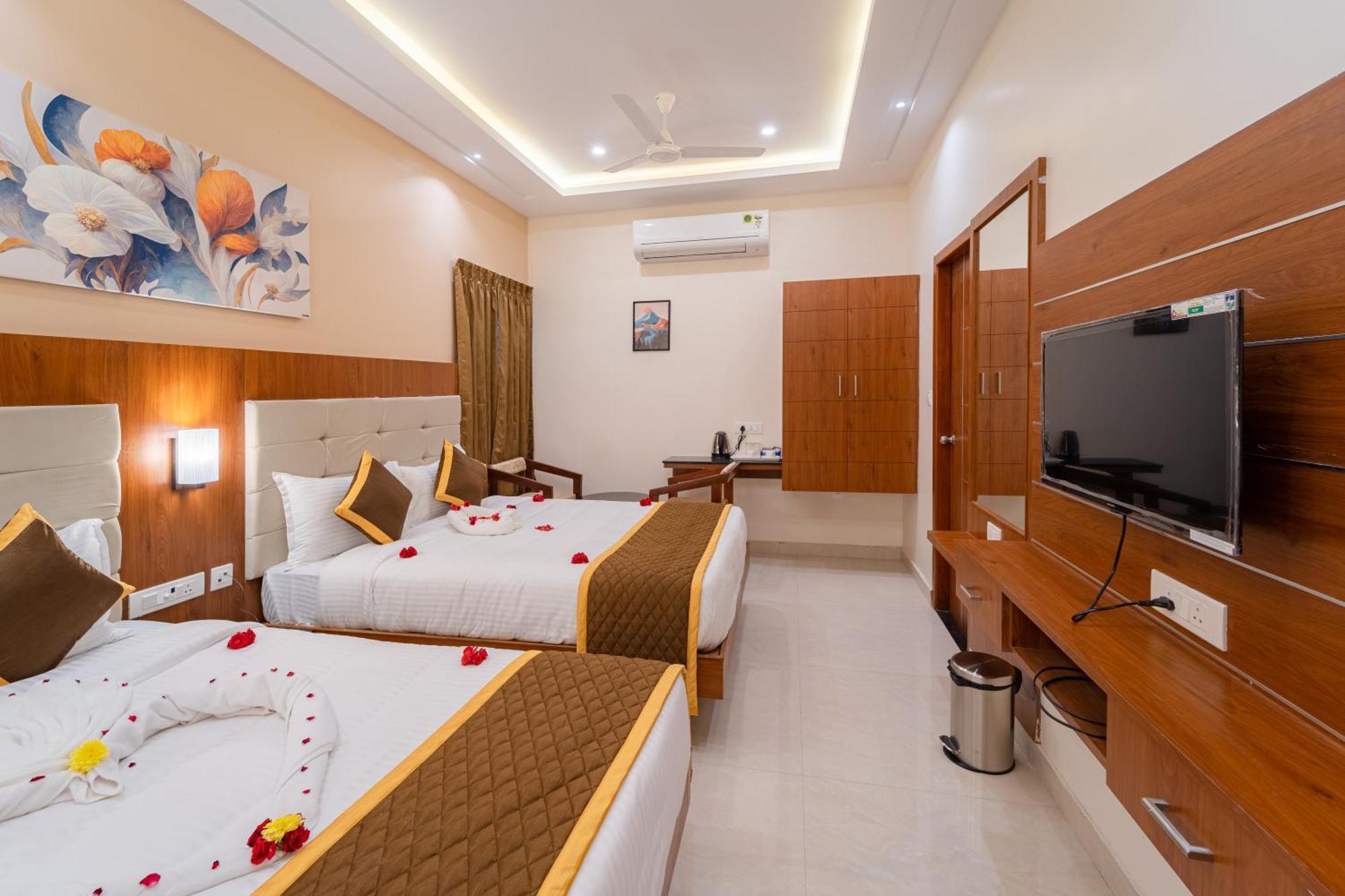 Welcome Grand Residency Pondicherry Exterior photo
