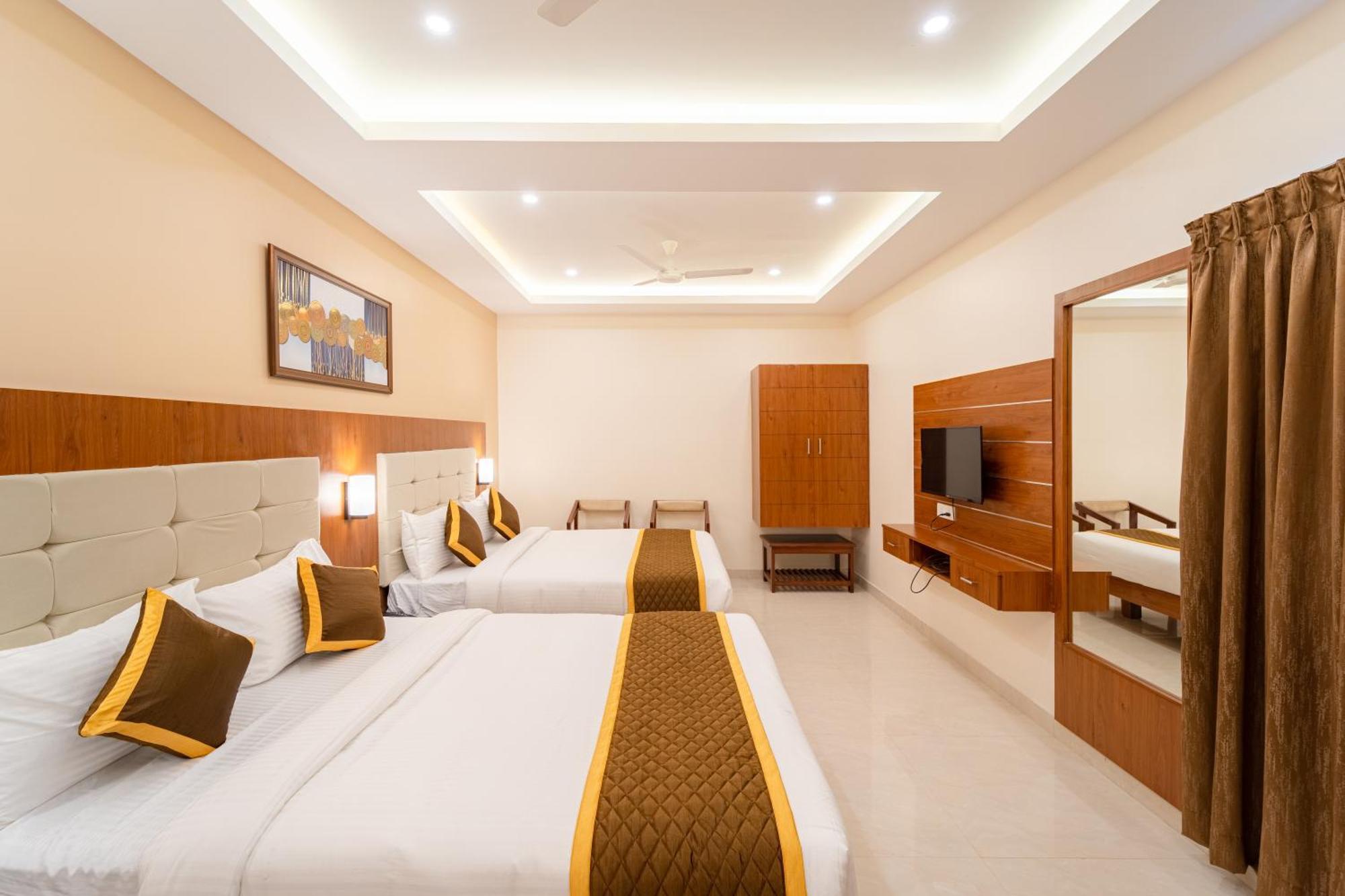 Welcome Grand Residency Pondicherry Exterior photo