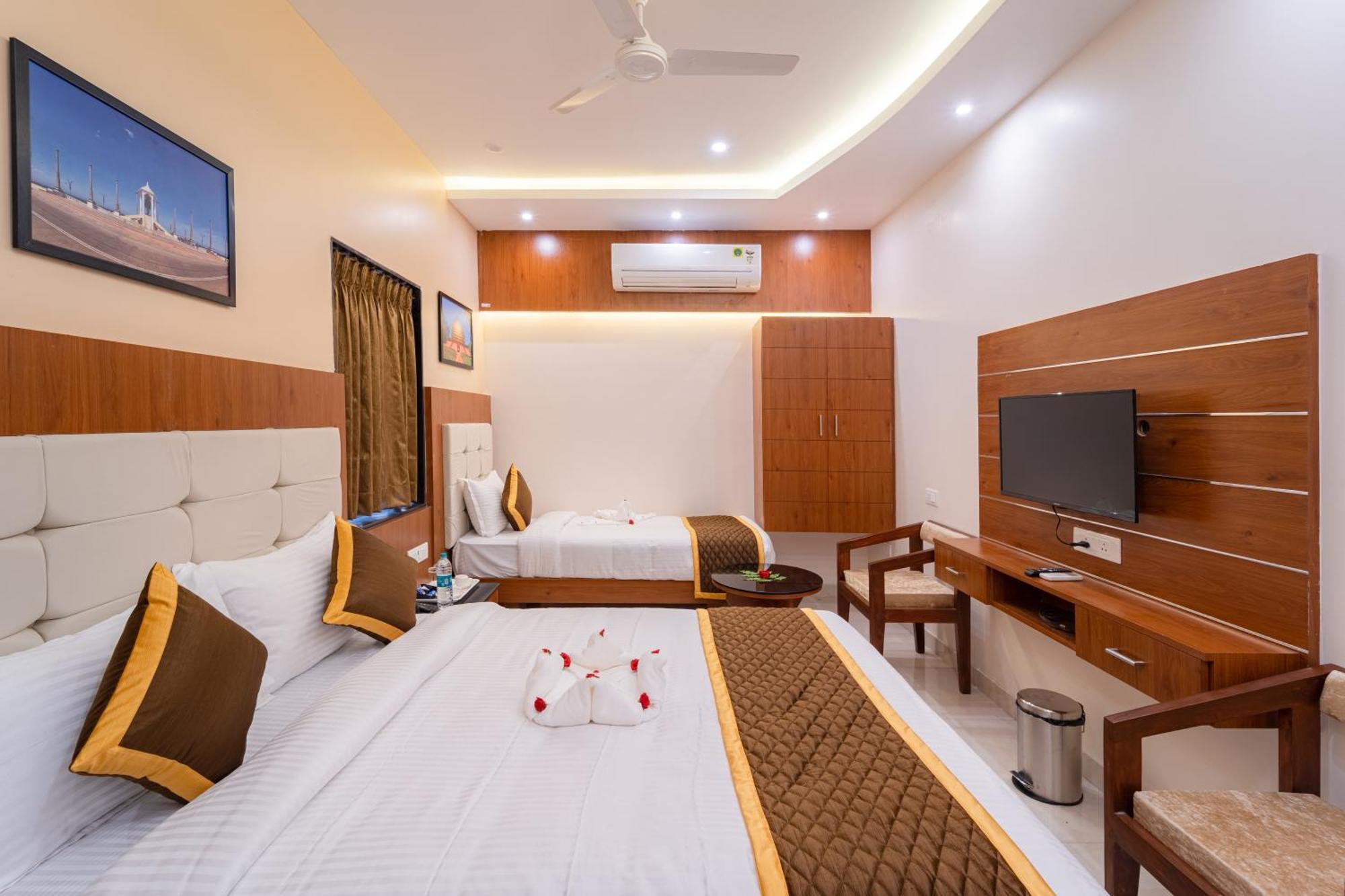 Welcome Grand Residency Pondicherry Exterior photo